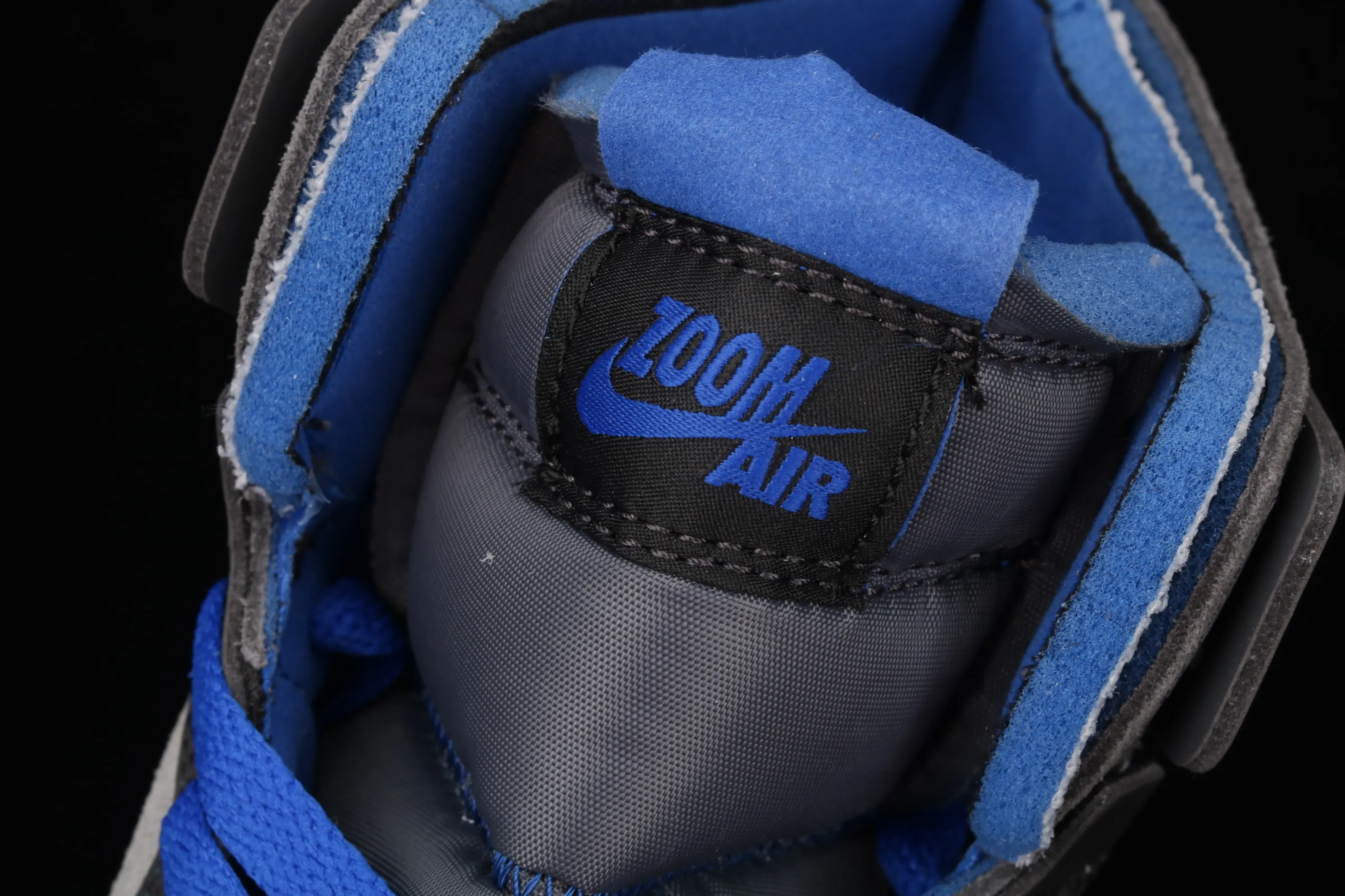 All categories Air Jordan Jordan series basketball shoes Air Jordan 1 High Special offer LPL x Air Jordan 1 Zoom Comfort "Iridescent" AJ1 Joe 1 joint League of Legends theme basketball shoes DD1453-001